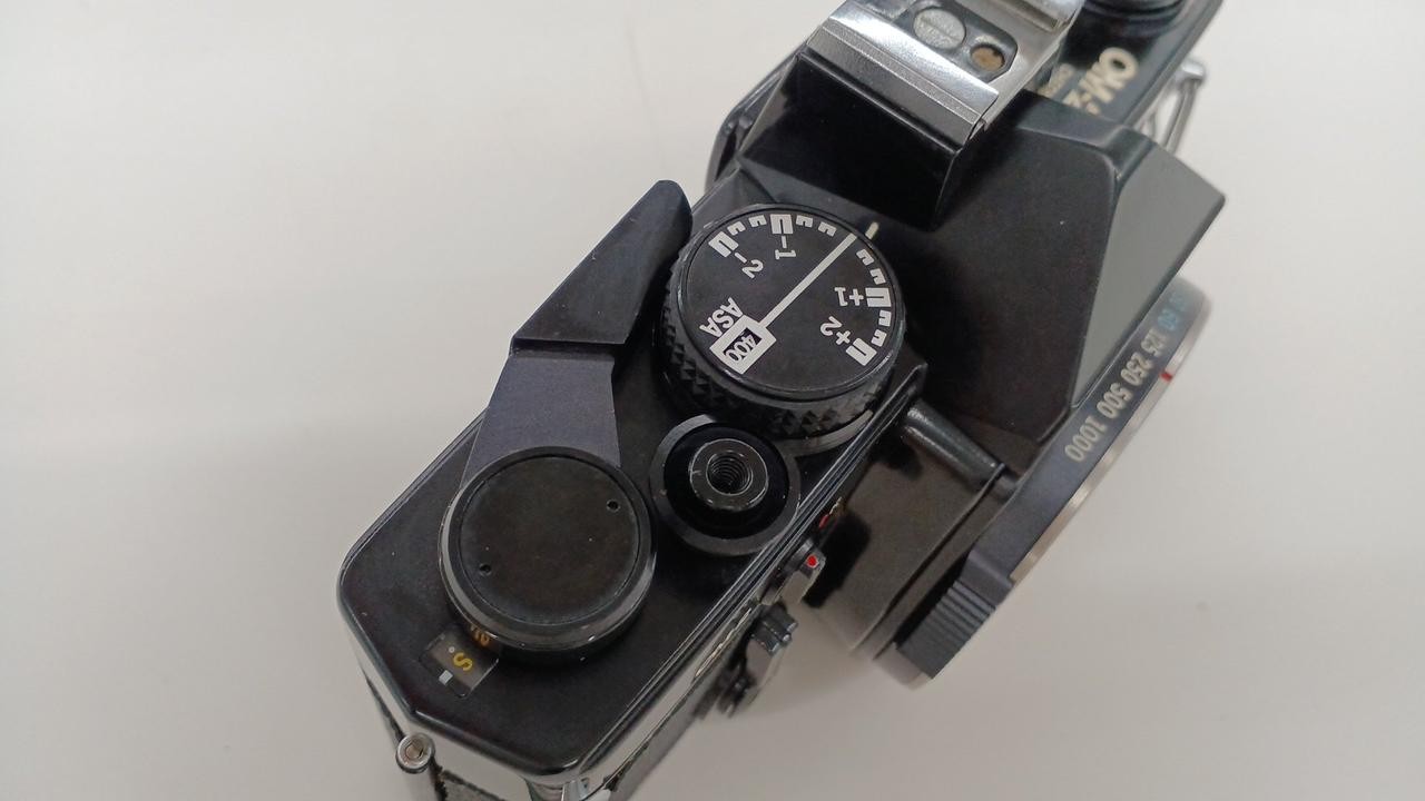 OLYMPUS OM-2N film camera