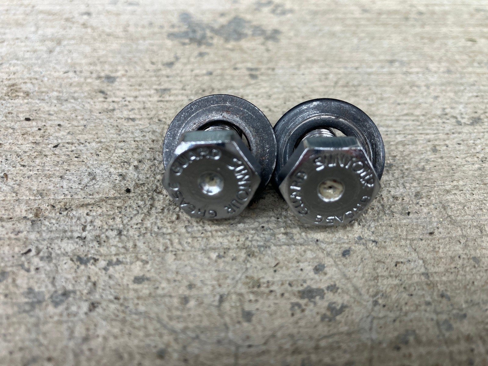 Suntour XC Pro Grease Guard Bottom Bracket