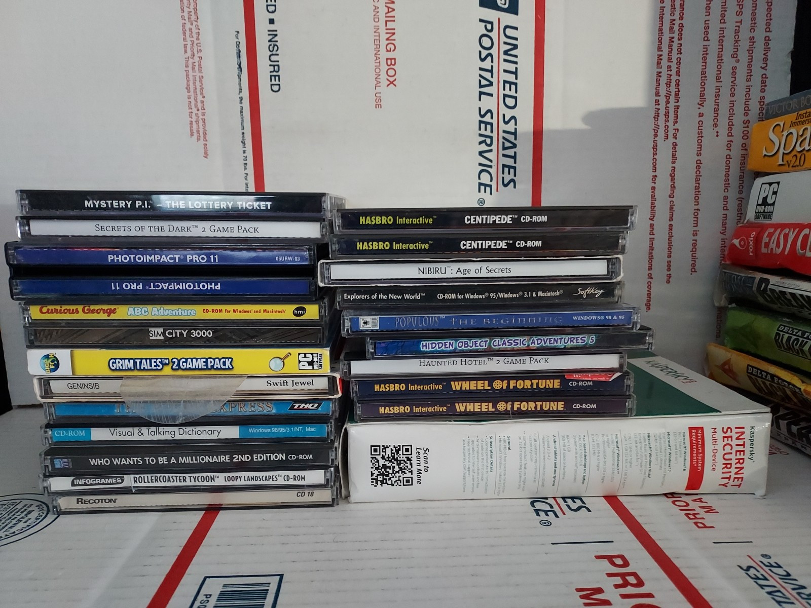 PC DVD/CD software Lot Of 20 - Vintage No Key Codes Good Used - T3#451