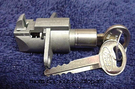 New Glove Lock With Ford Keys Ford Pickup Truck 67 68 69 70 - 79 F-100 - F-350