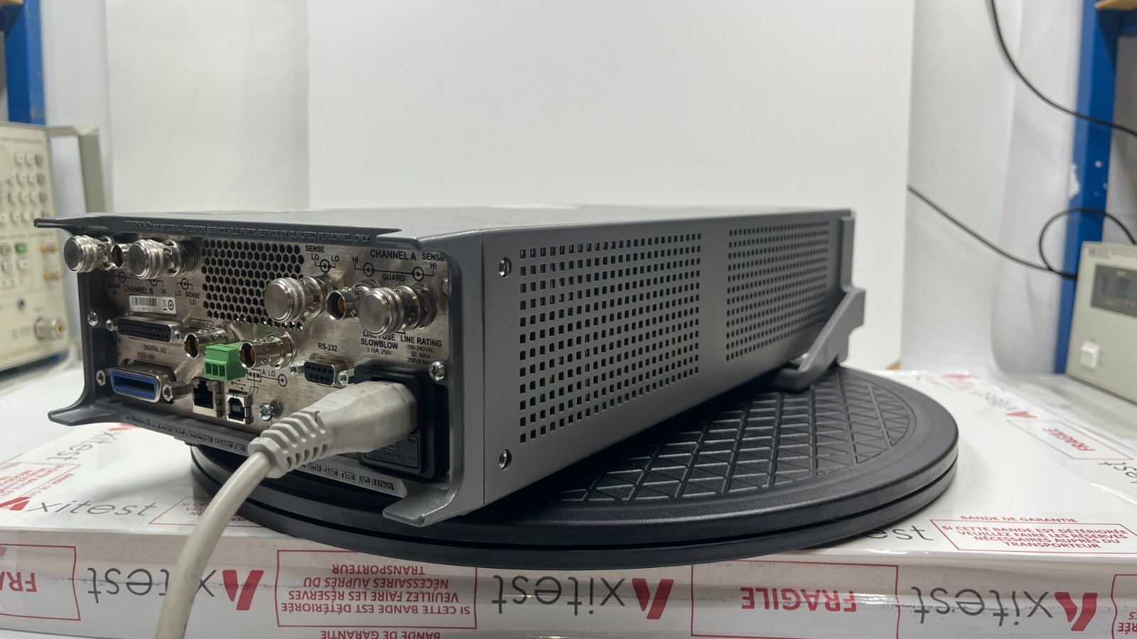 KEITHLEY - 2634B