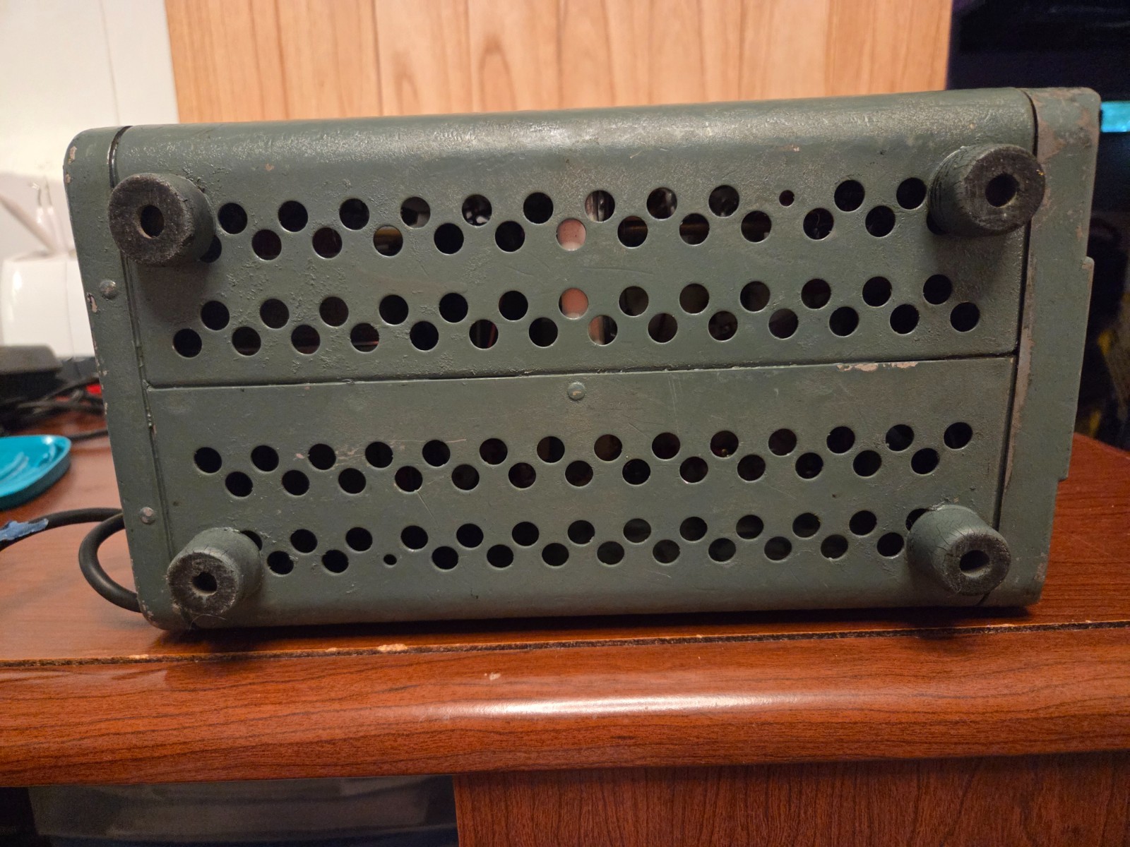 Hewlett Packard hp Model 200 CD Wide Range Oscillator