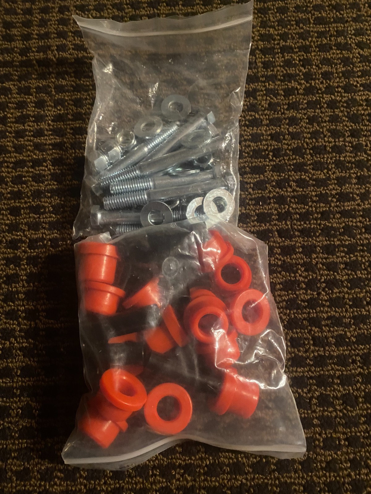 Leaf spring bushings with screws 1992-up DS
