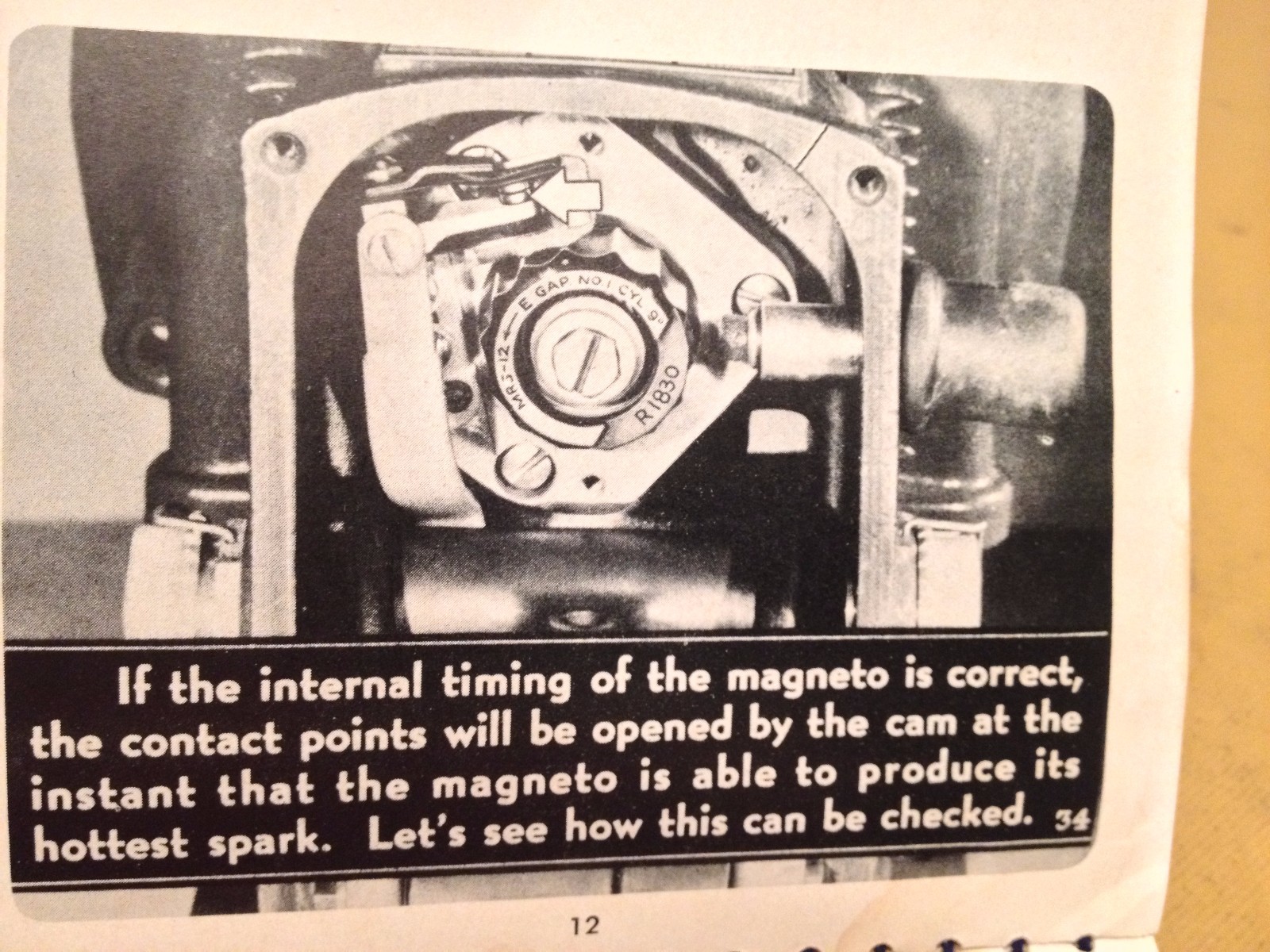 Scintilla SF14RN-8 and SF14LN-8 Magneto Service Training Manual