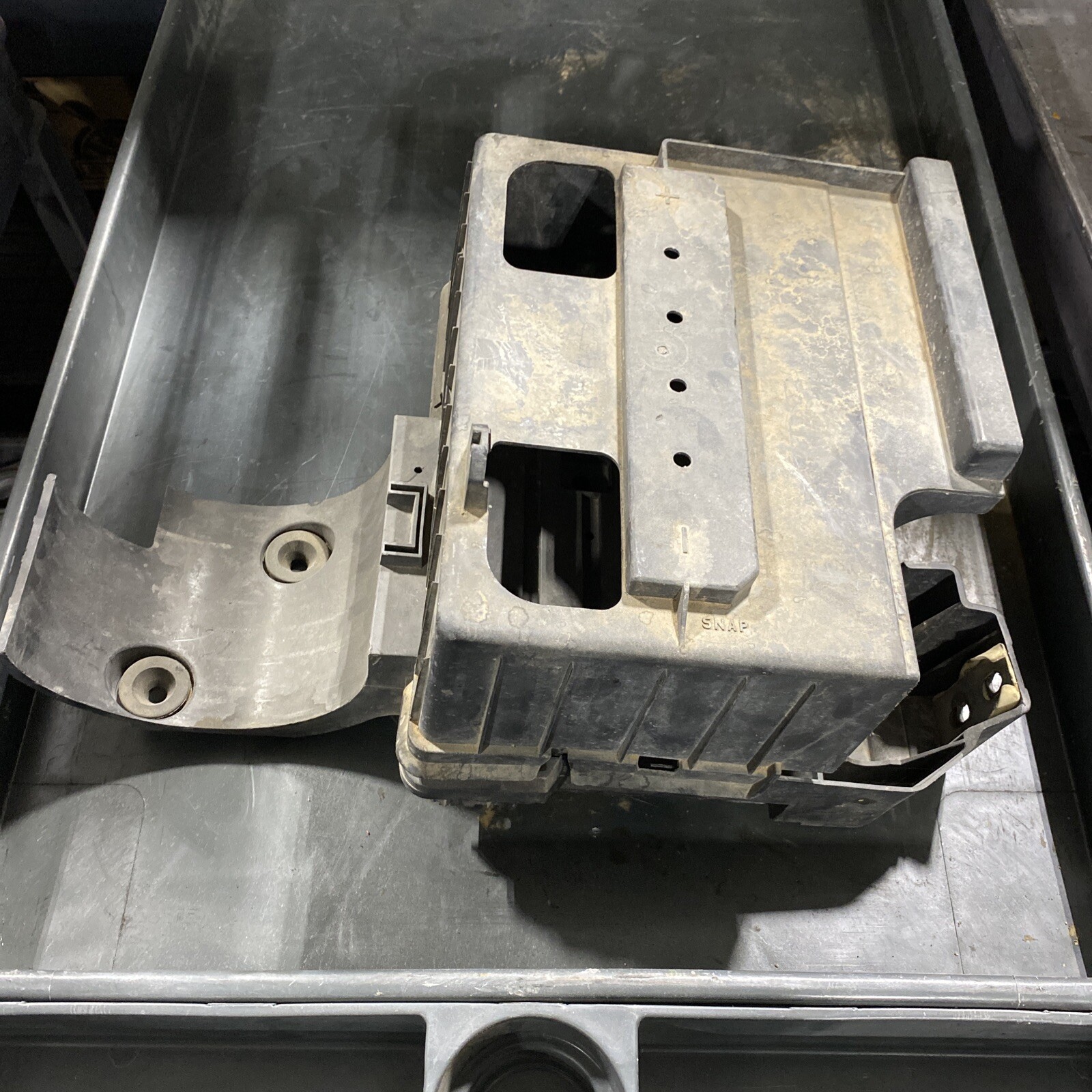 05-07 Ford 6.0 Drivers Side Battery Tray - Used 5C34-10B711-AB