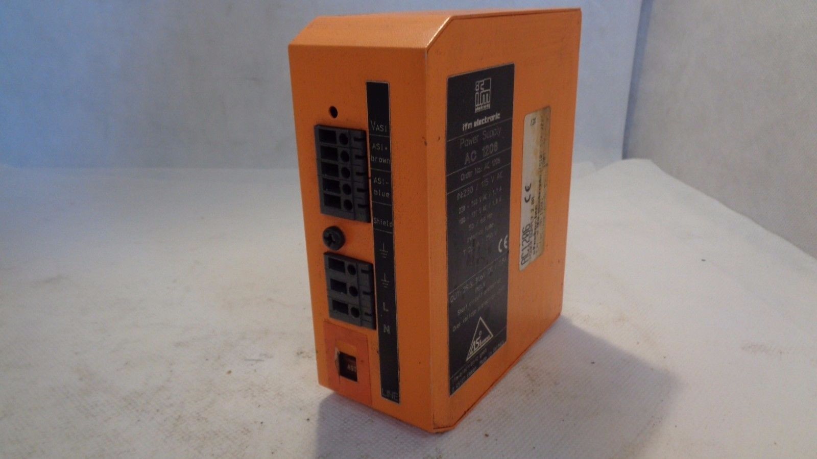 IFM AC-1206 POWER SUPPLY