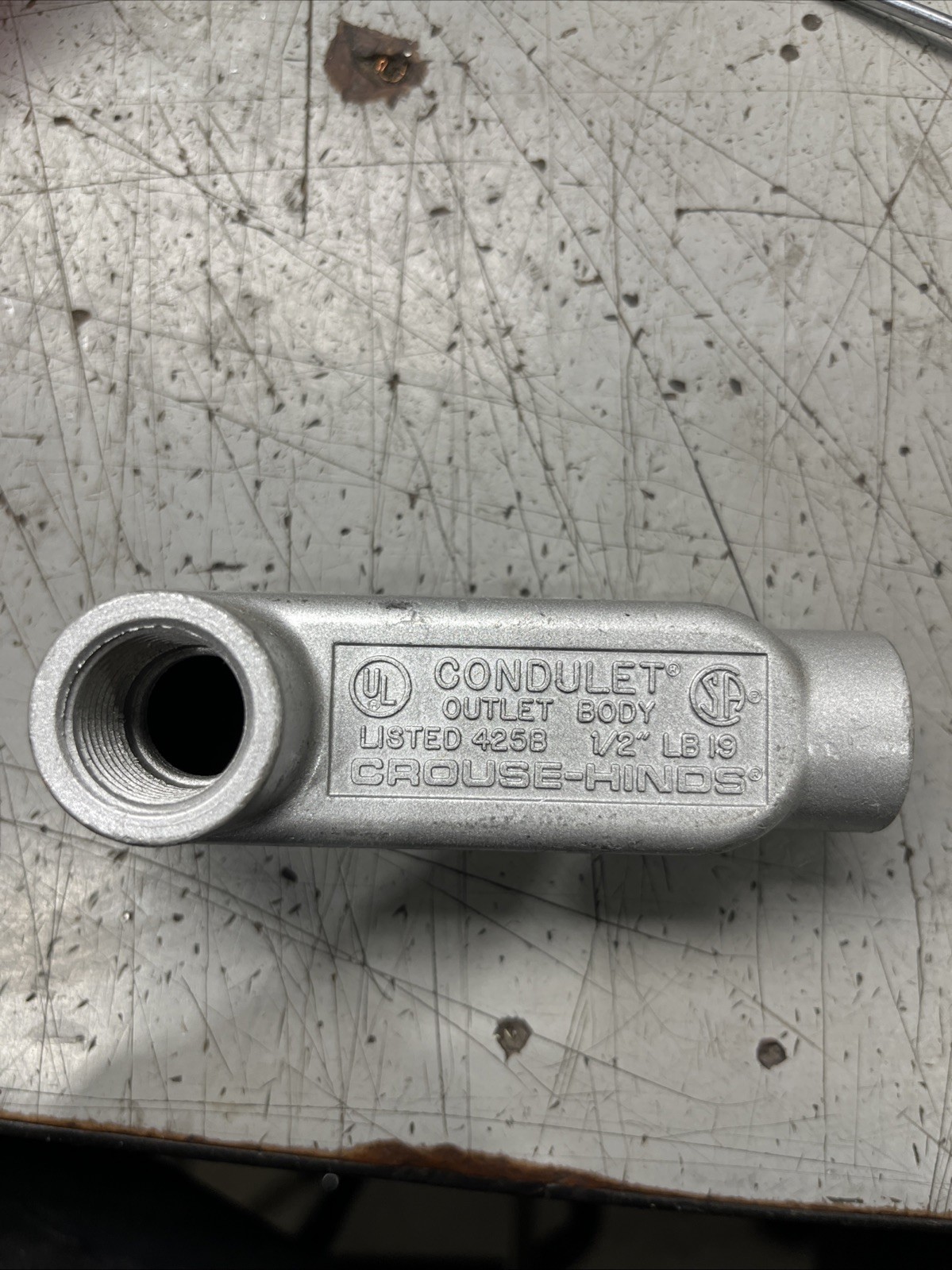 🔥Crouse-Hinds 425B 1/2" Conduit Outlet Body. New Free Shipping🇺🇸