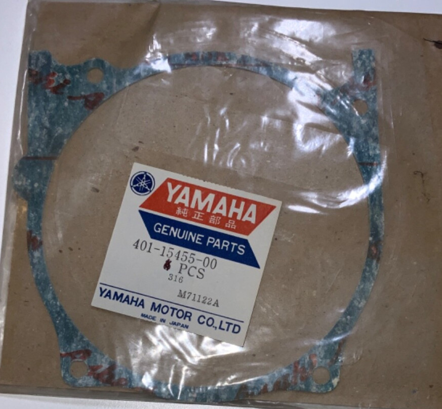 YAMAHA NOS OEM LEFT CRANKCASE COVER GASKET 401-15455-00 DT100 MX100 MX125 (YAG2)