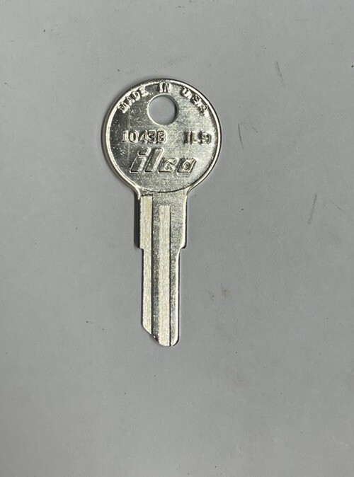 Ilco EZ 1043B IL9 Key Blanks New Old Stock