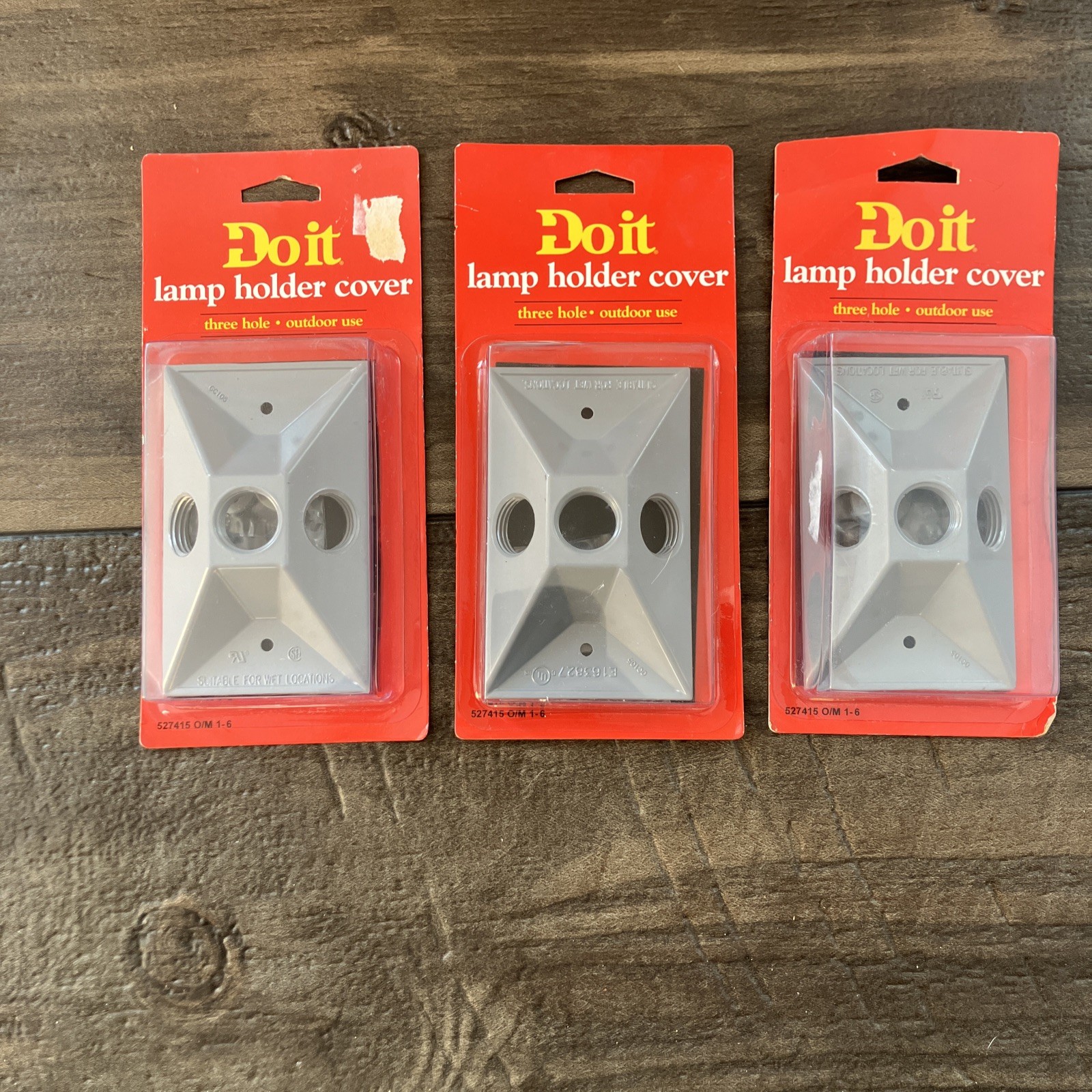 Outdoor Lamp Holder Cover 3 Hole DoitBest 527415 New Sealed Lot Of 3