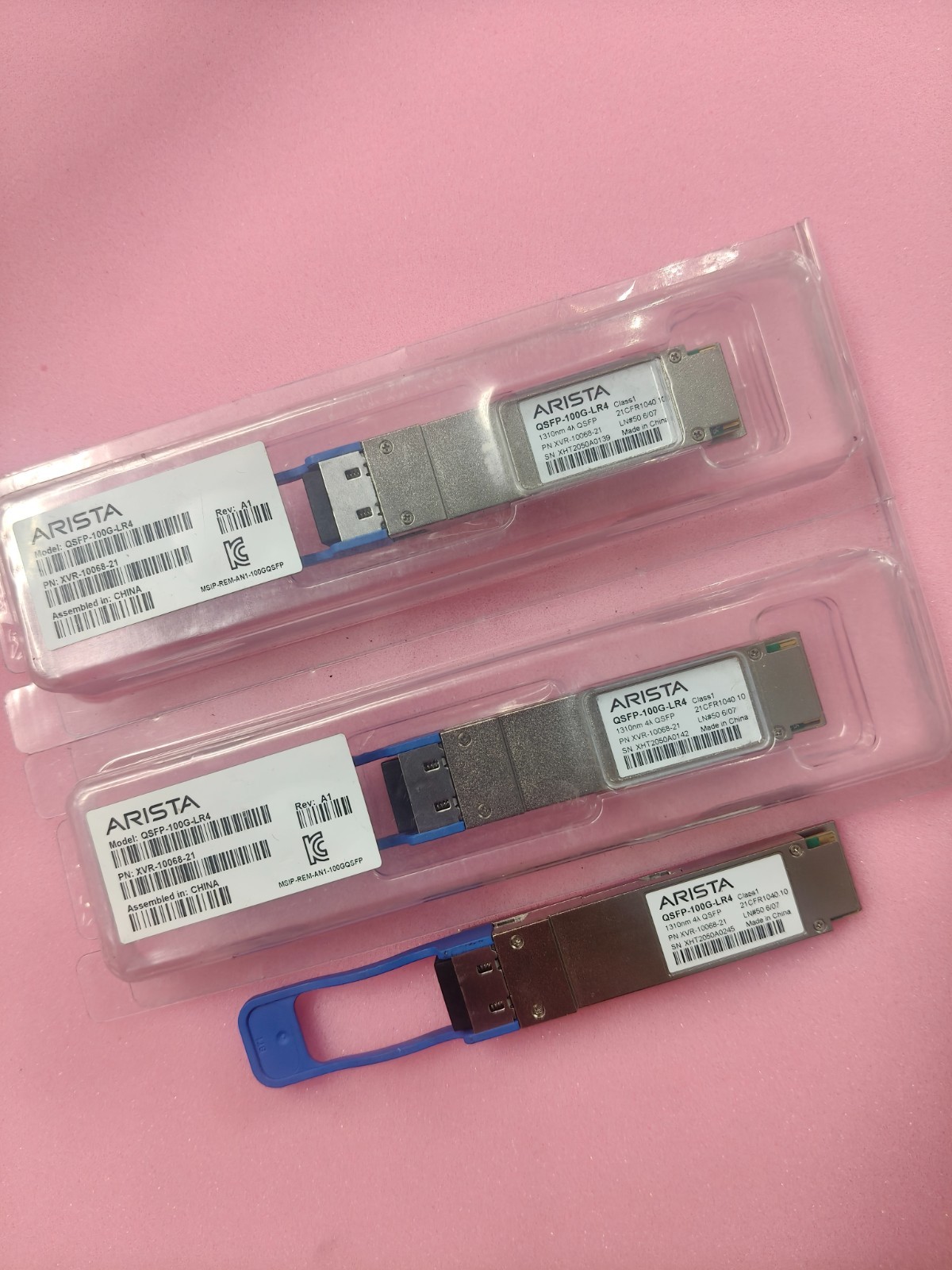 ARISTA QSFP-100G-LR4 XVR-10068-21 100GBASE-LR4 1310nm 10km QSFP28 LC