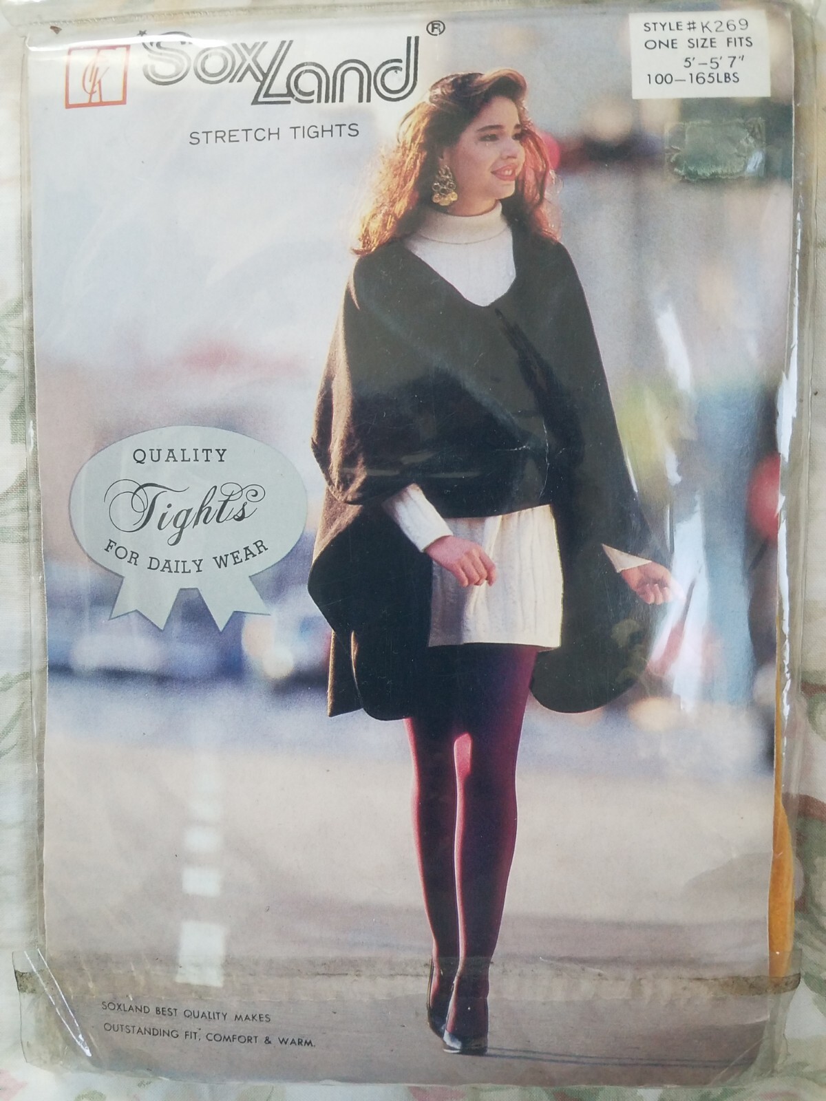NEW SoxLand mustard  stretched tights,Pantyhose, ONE SIZE 100-165 LBS,5'-5' 7 "