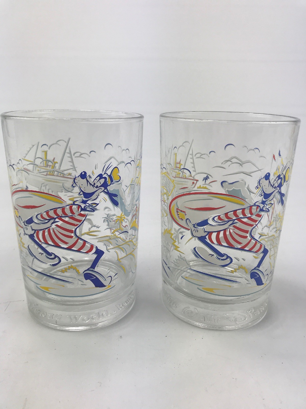 Walt Disney World 25th Anniversary Set Goofy Collectible Glasses McDonald's