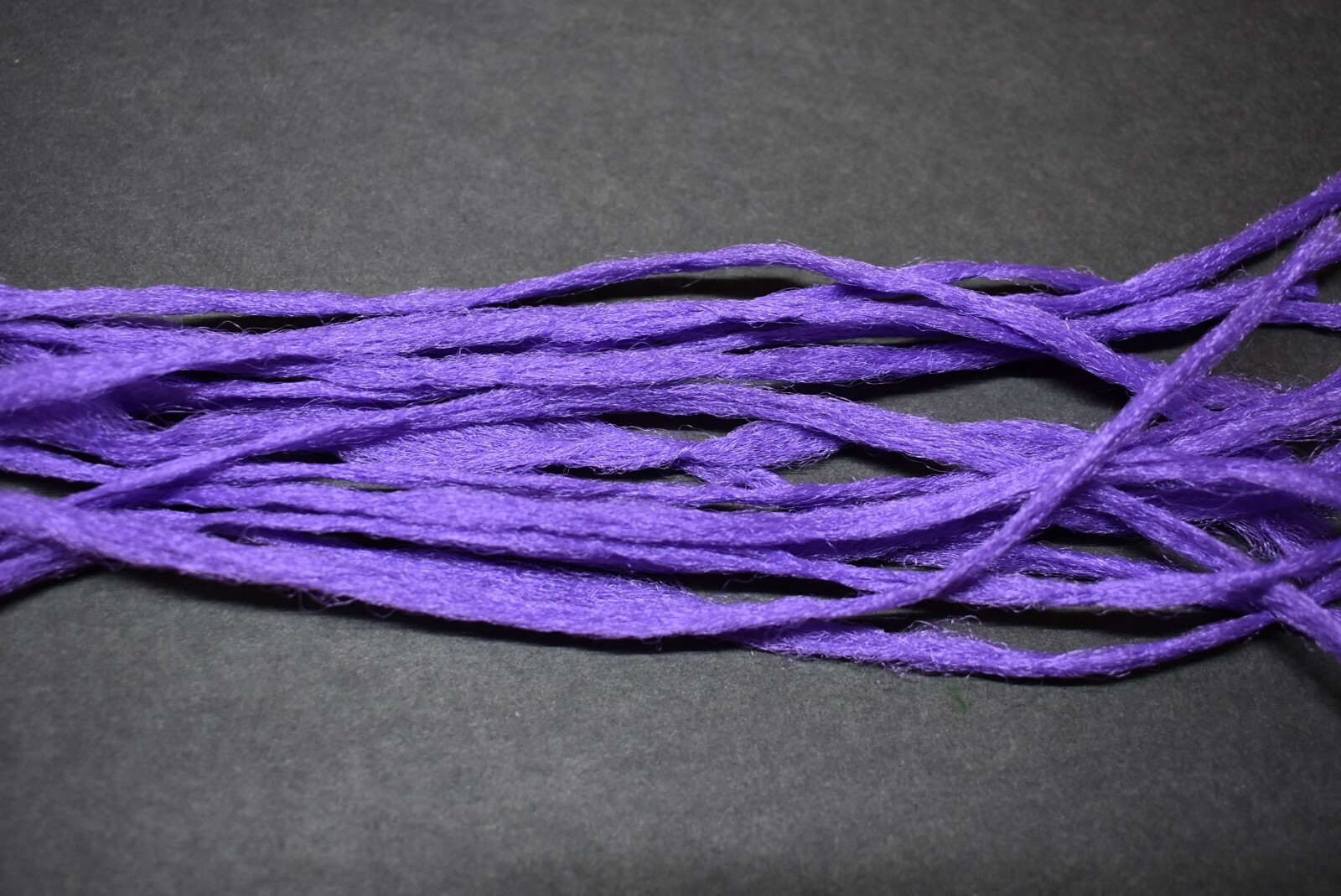 15 PURPLE Polypropylene Polypro Poly Yarn / Parachute Posts Fly Tying