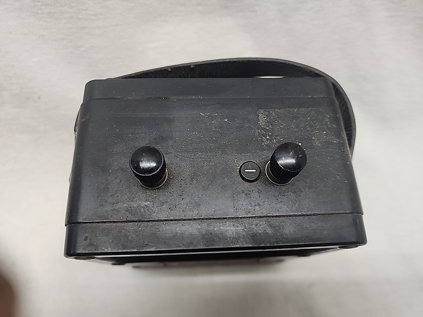 NICE! Vintage DC Voltmeter: Model 931, Electrical Tools. 3V 1000 Ohms