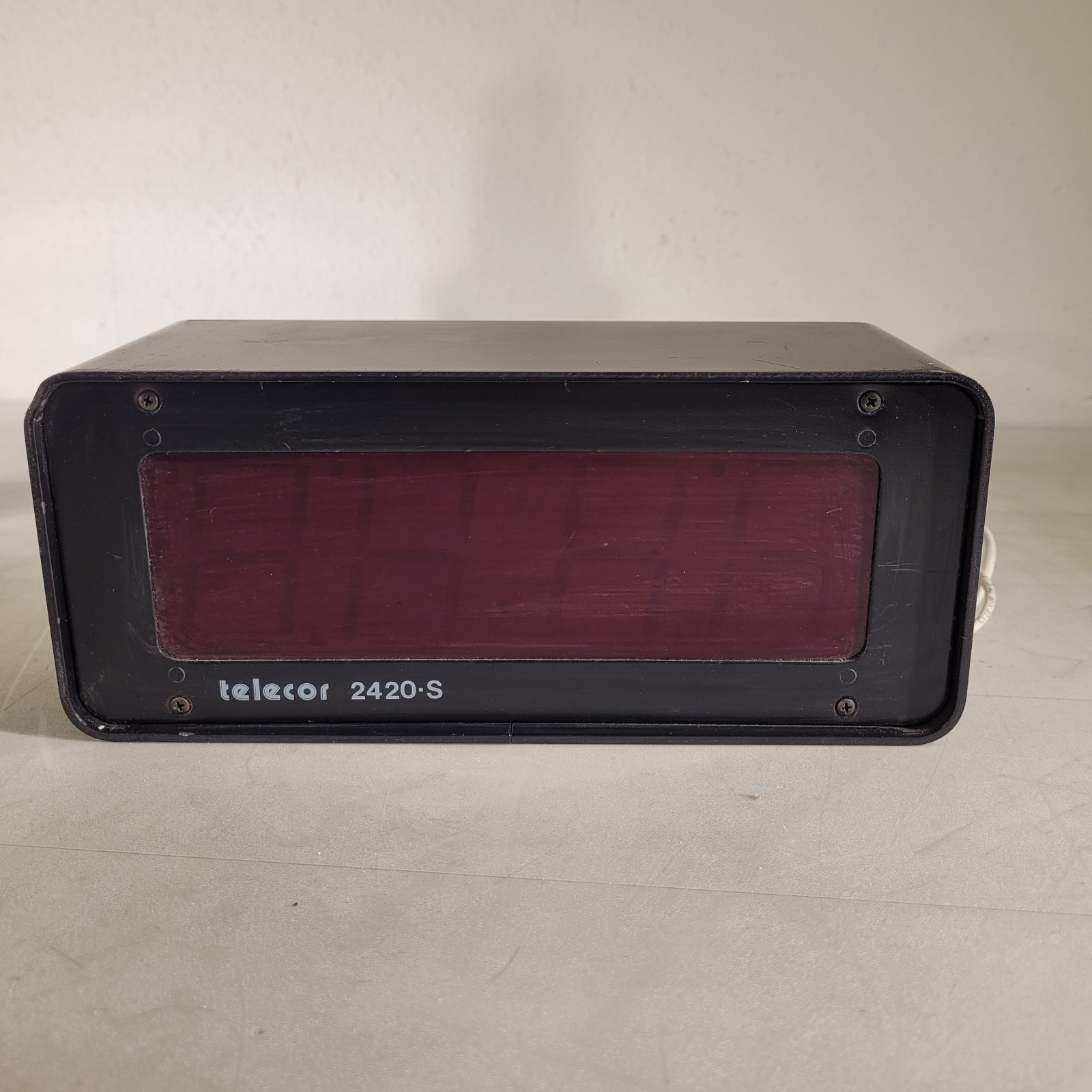 Telecor 2430-S Surface Mount Digital Clock