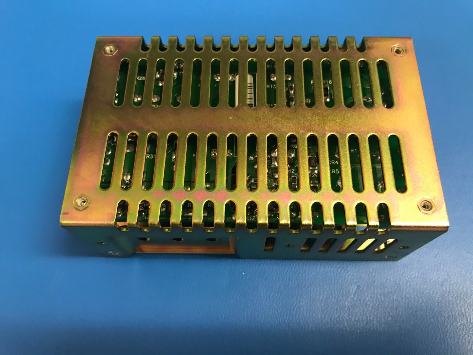 IPD SRP-40A-1004: Power Supply with Chassis / Cover