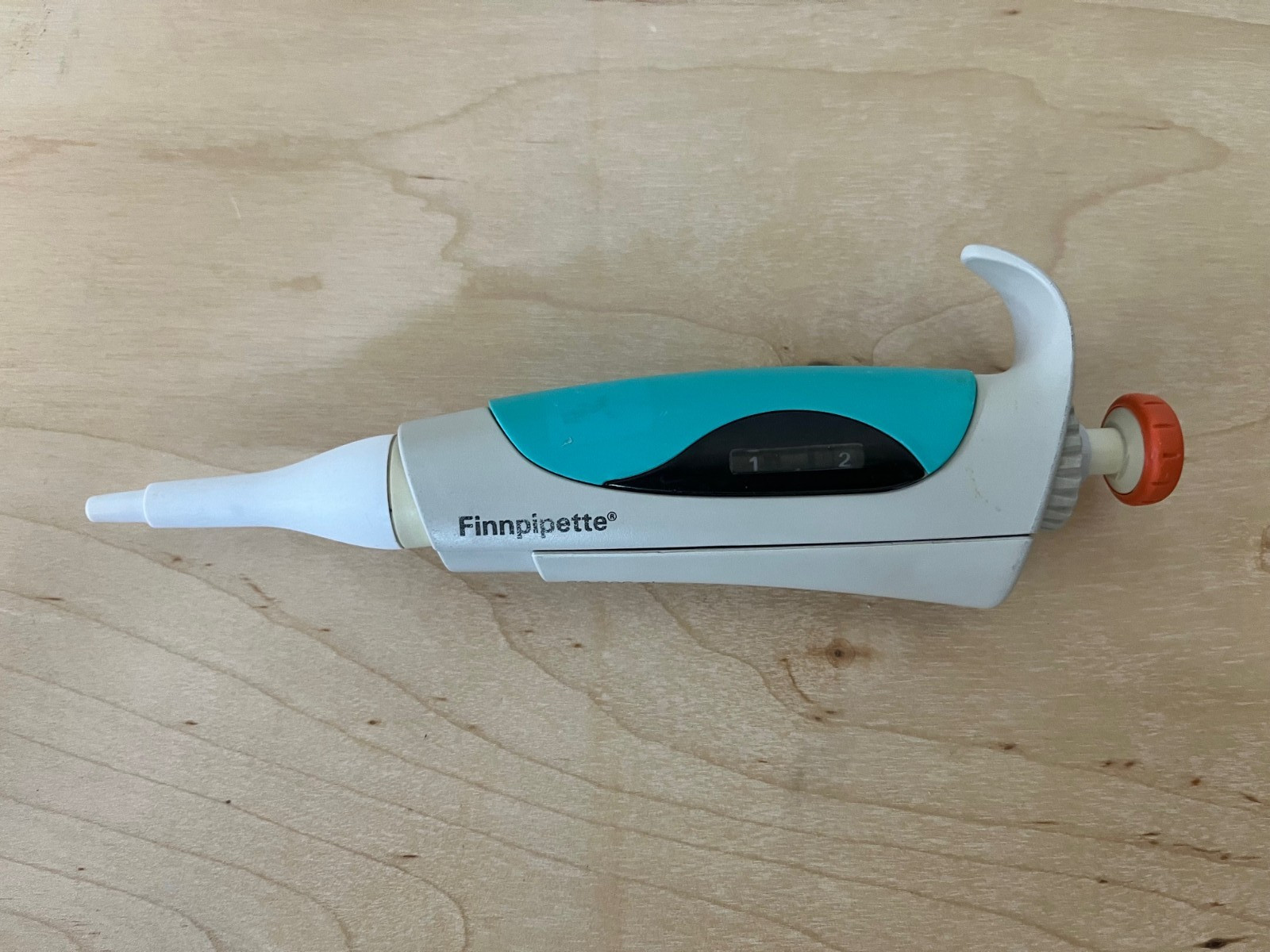 THERMO FINNPIPETTE 4600040 FOCUS SHORT 30 - 300 uL ADJUSTABLE PIPETTE