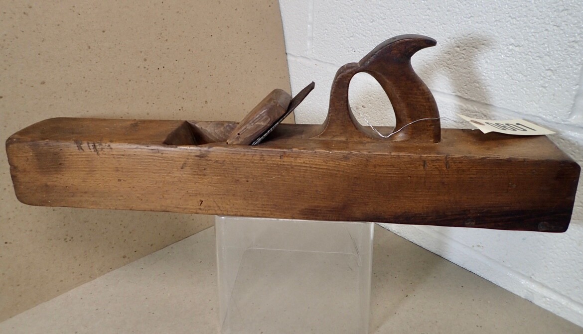 Antique John Bell  22" Jointer Plane w/ W. Butcher Iron - Lot 0601