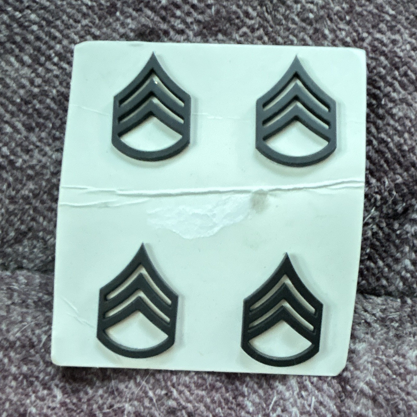 US Army Staff Sergeant E-6 Rank Insignia Pin Set Lot 4 Pairs Clutch Backs