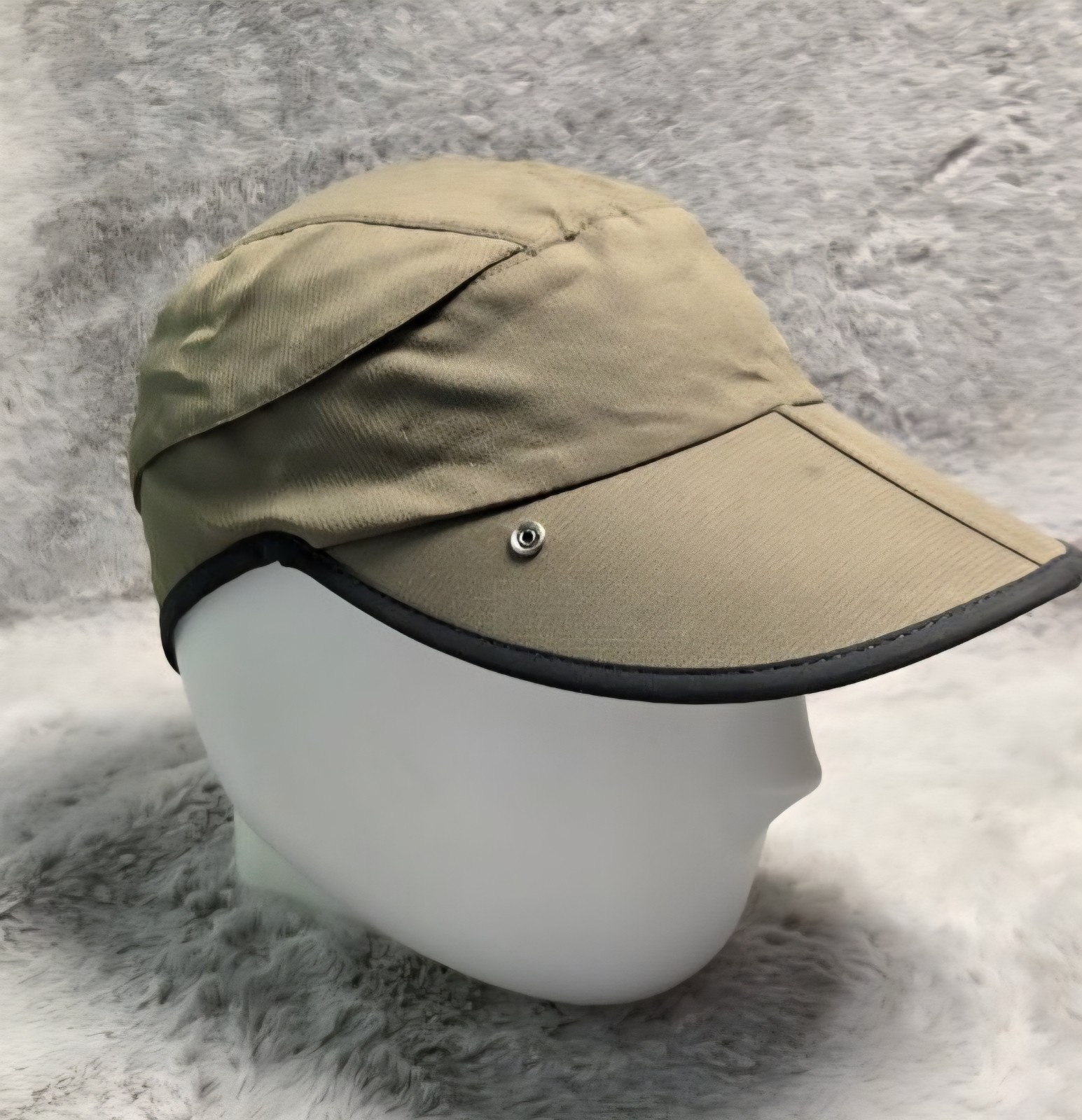 Sunday Afternoons Sun Guide Cap Hat Strap Back Beige Medium *Missing Cape