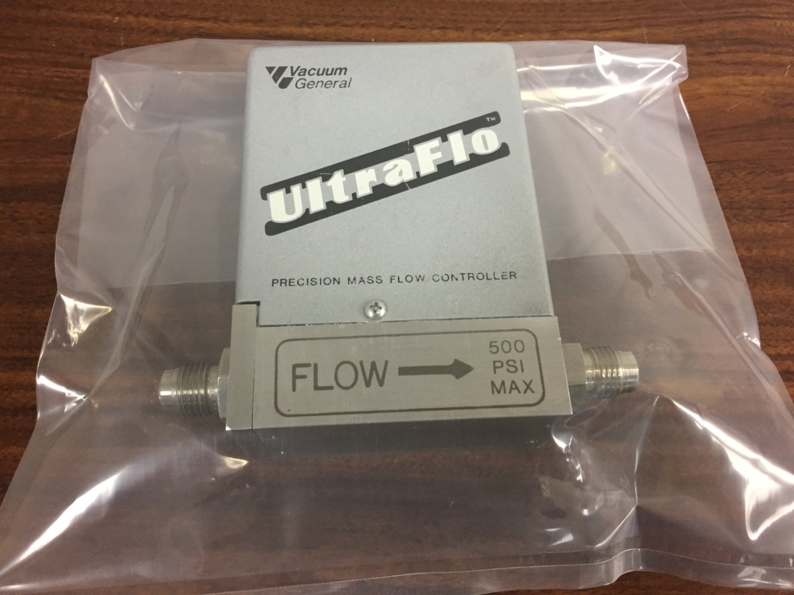 Vacuum General Model UC2-21S01 100 SCCM N2 Ultraflo Mass Flow Controller