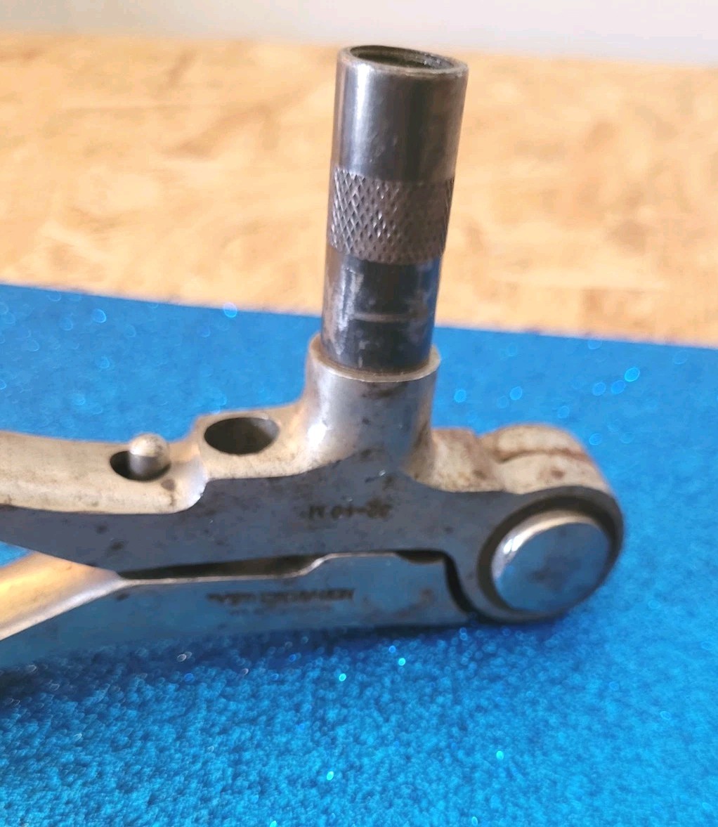 Ideal Mfg Co 32-40 M Nutcracker Style Reloading Tool