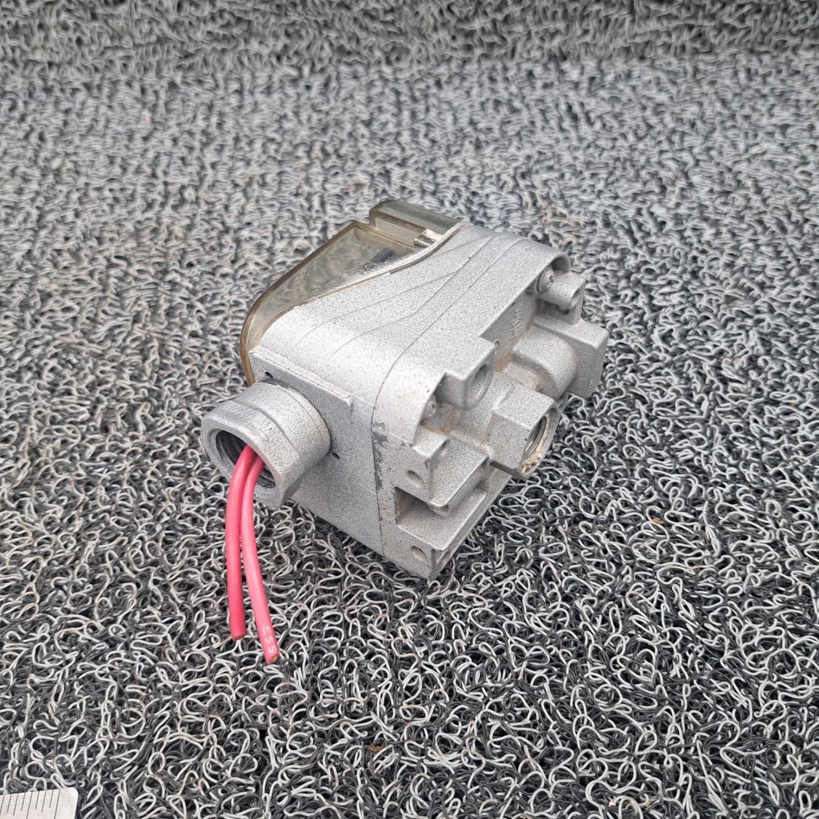 Kromschroder DG150NT Pressure Switch 84447980