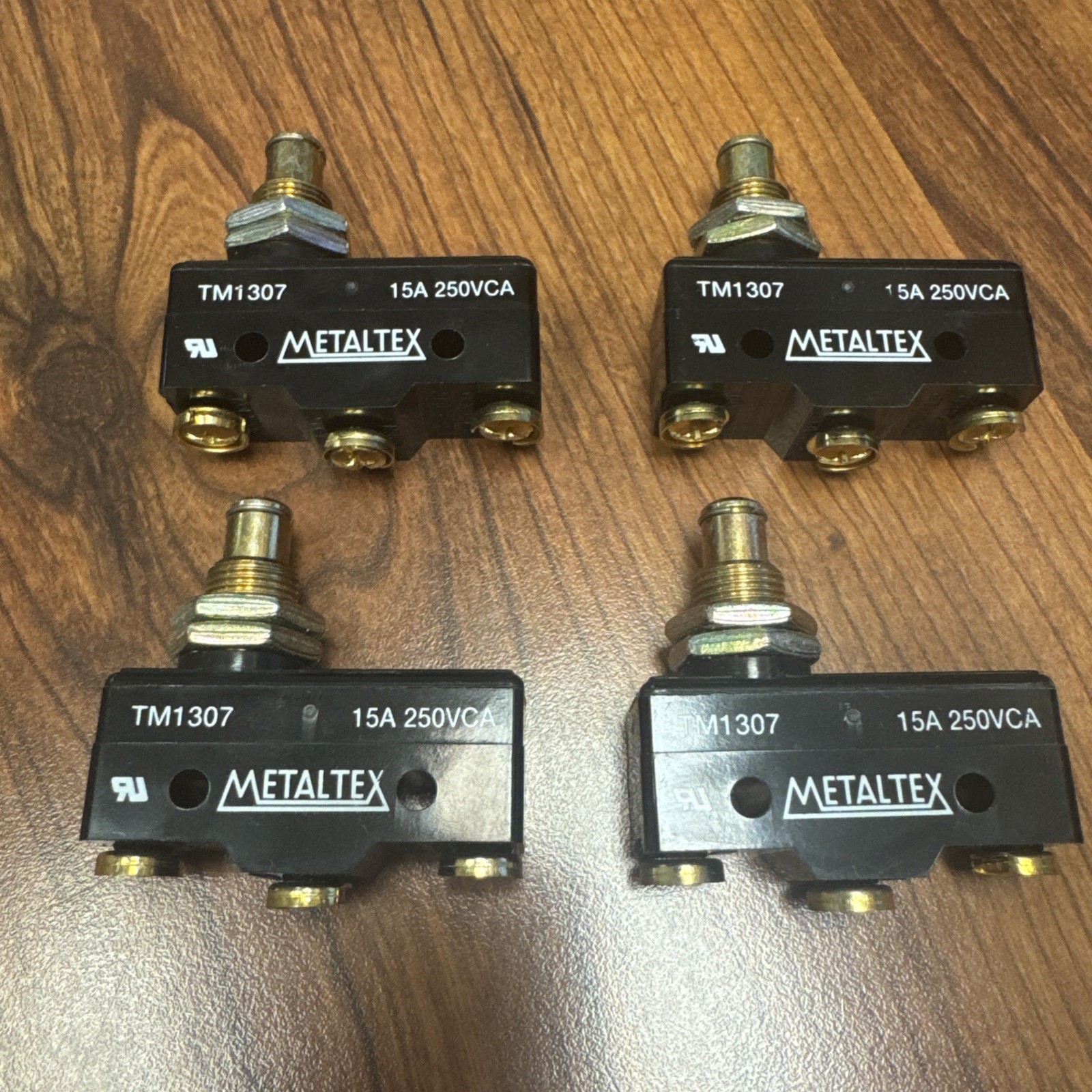 4x Plunger Actuator Panel Mount Momentary Switch TM1307 X4