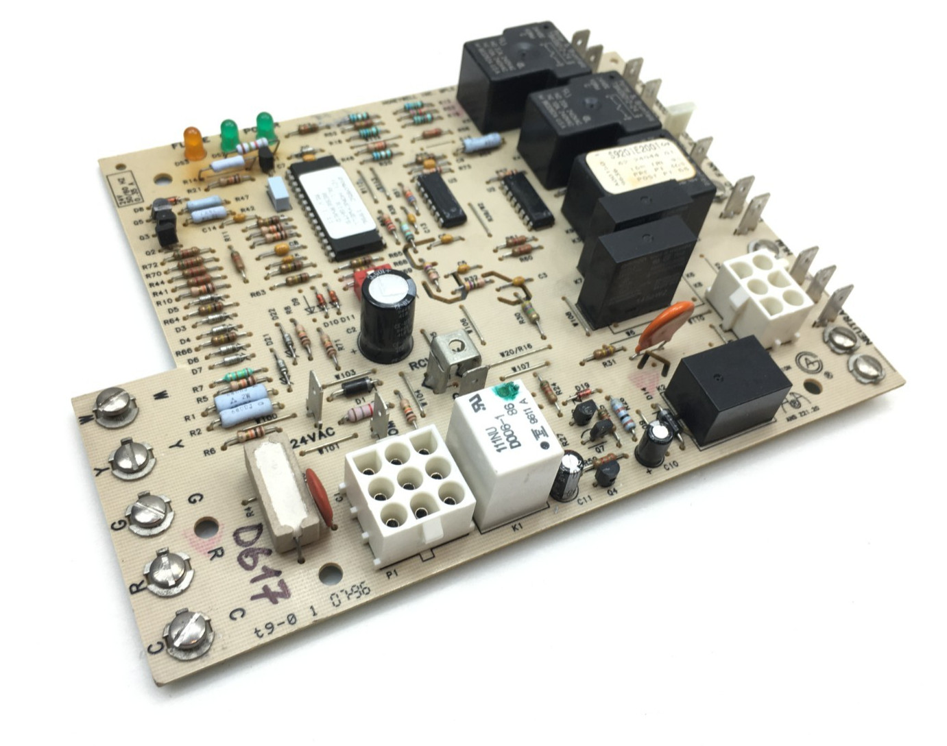 Rheem Ruud 62-24044-01 Furnace Fan Control Circuit Board S9201E2001 used #D617