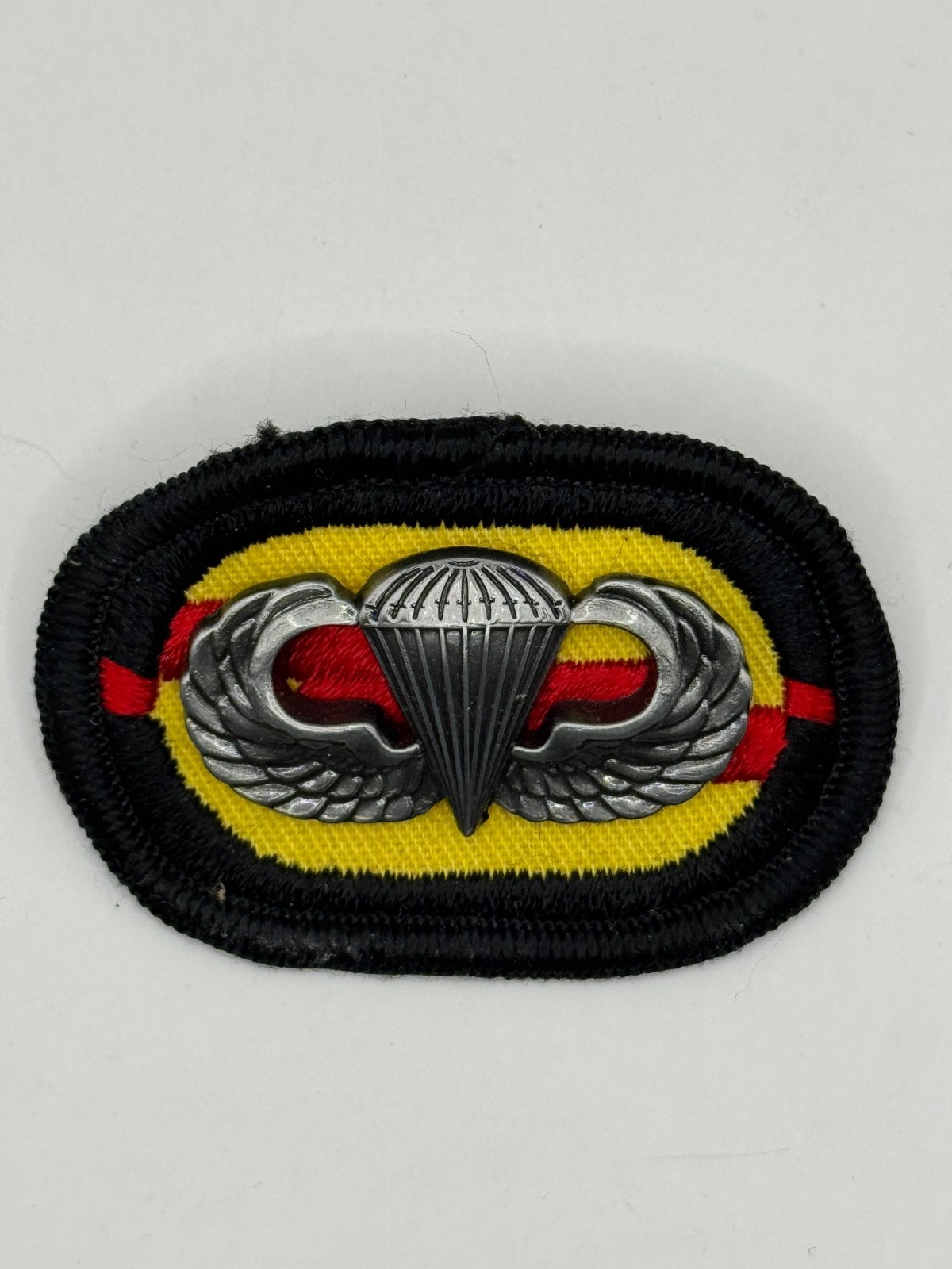 75th Infantry Airborne Oval Patch w/ Parachutist Badge