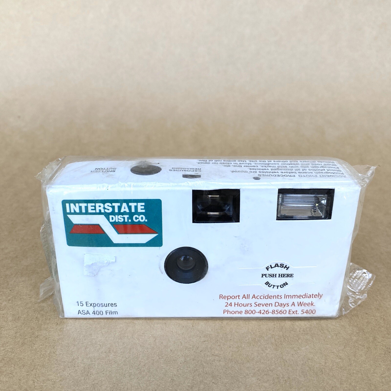 Interstate Distributor Co. 35mm Single Use Camera (15 Exposures) UNOPENED, NICE