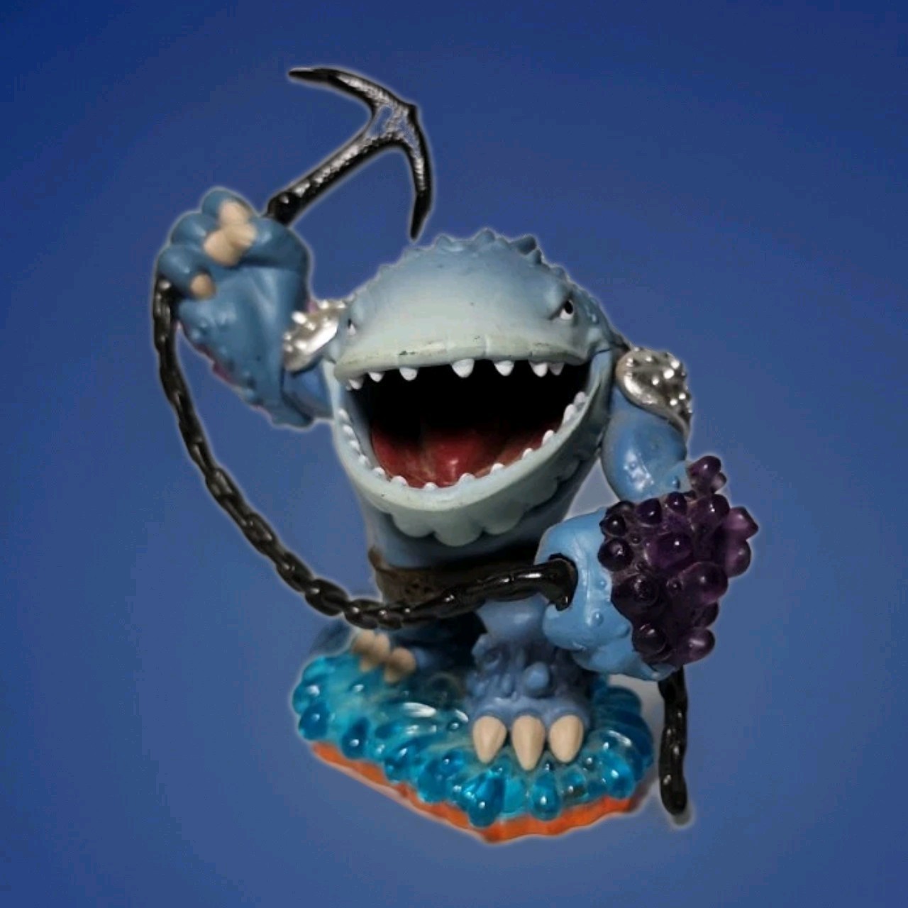 Skylanders Giants Light Core Thumpback Character E4126A 2012