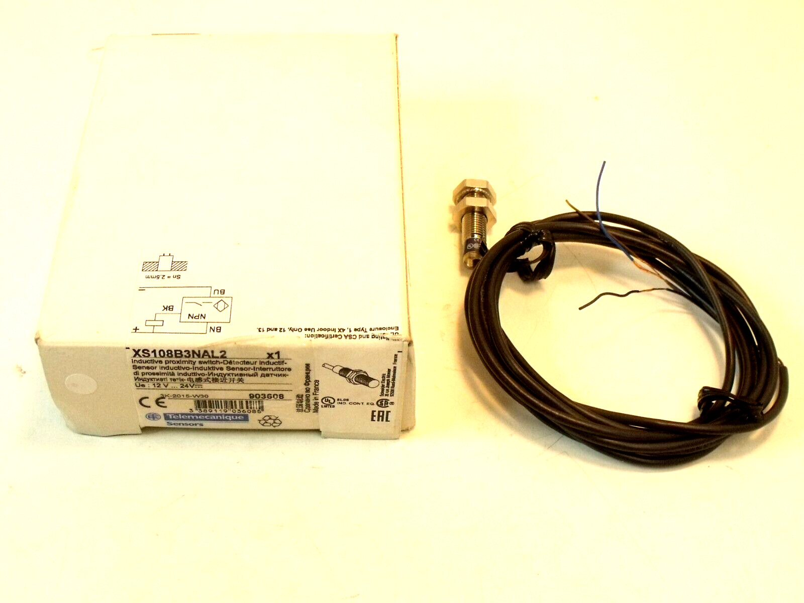 NIB Telemecanique XS108B3NAL2 Inductive Proximity Sensor:  33mm, Sn=2.5
