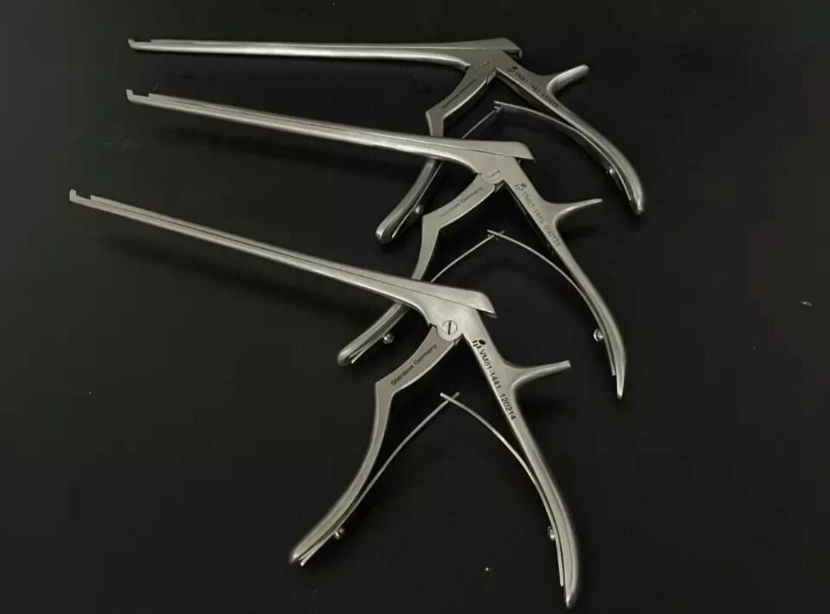 Kerrison rongeurs V.Mueller VM81-1441 Orthopedic   2,3,4mm Up 8 Shaft 40 degree