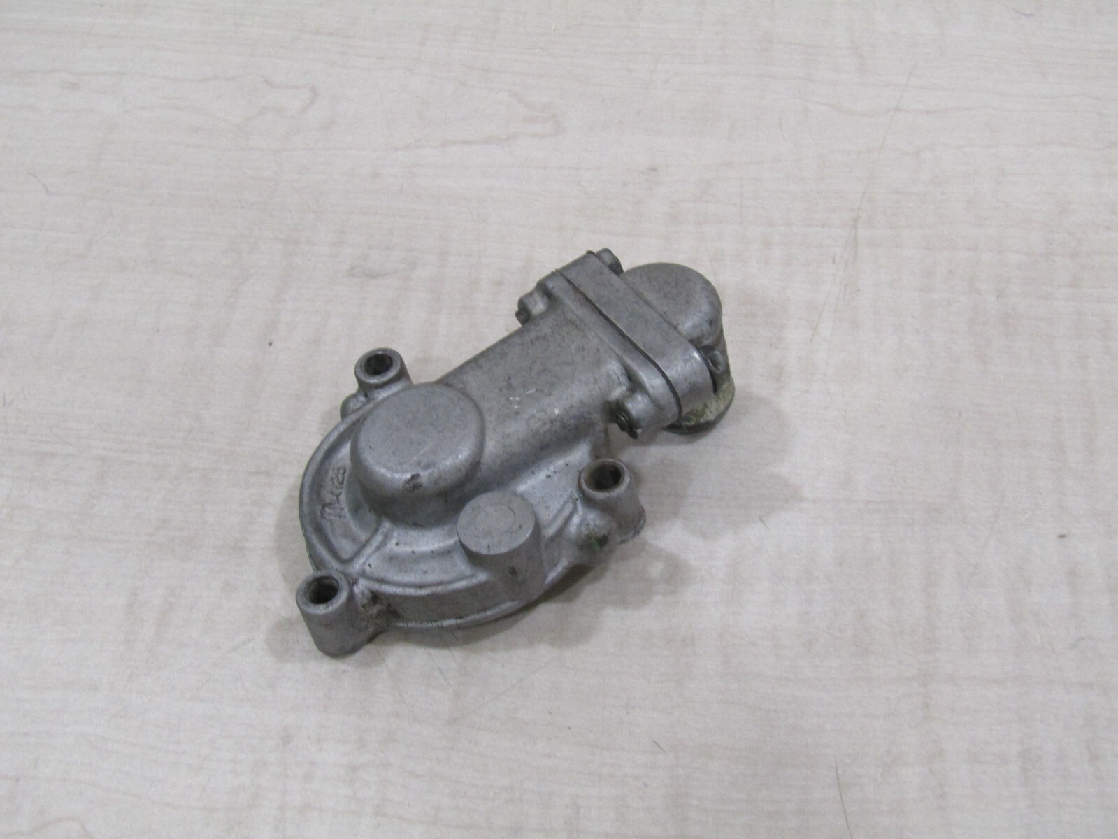1992 KAWASAKI KDX200 WATERPUMP COVER & ELBOW