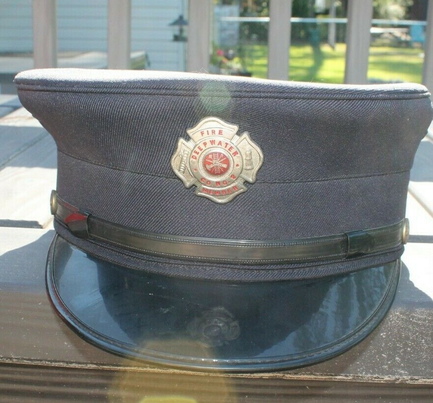 VINTAGE DEEP WATER CO NO 2 FIRE MEMBER DRESS HAT WITH HAT BADGE