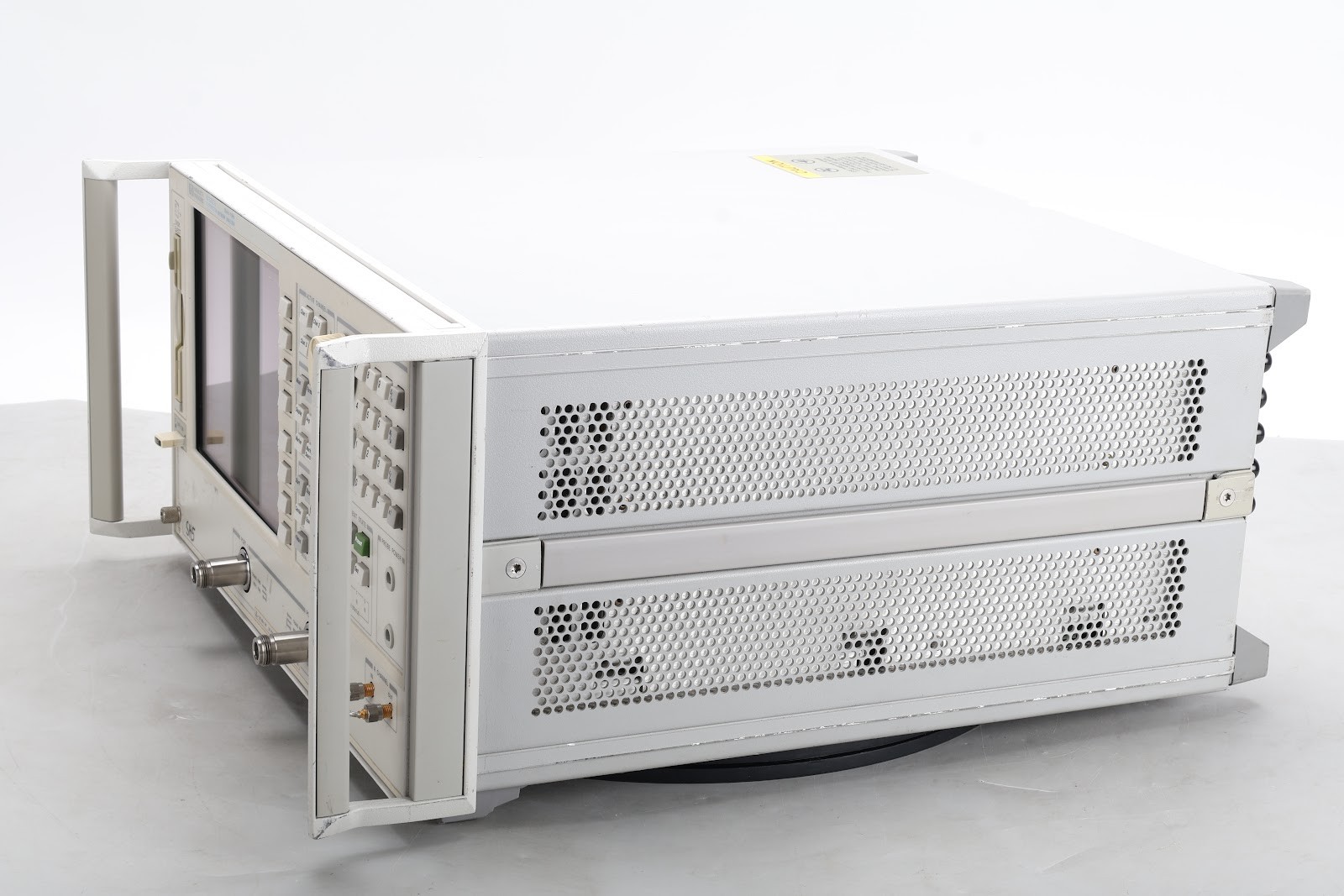 Agilent 8753ES S-Parameter Network Analyzer With Options 1D5 and 075 - Fair