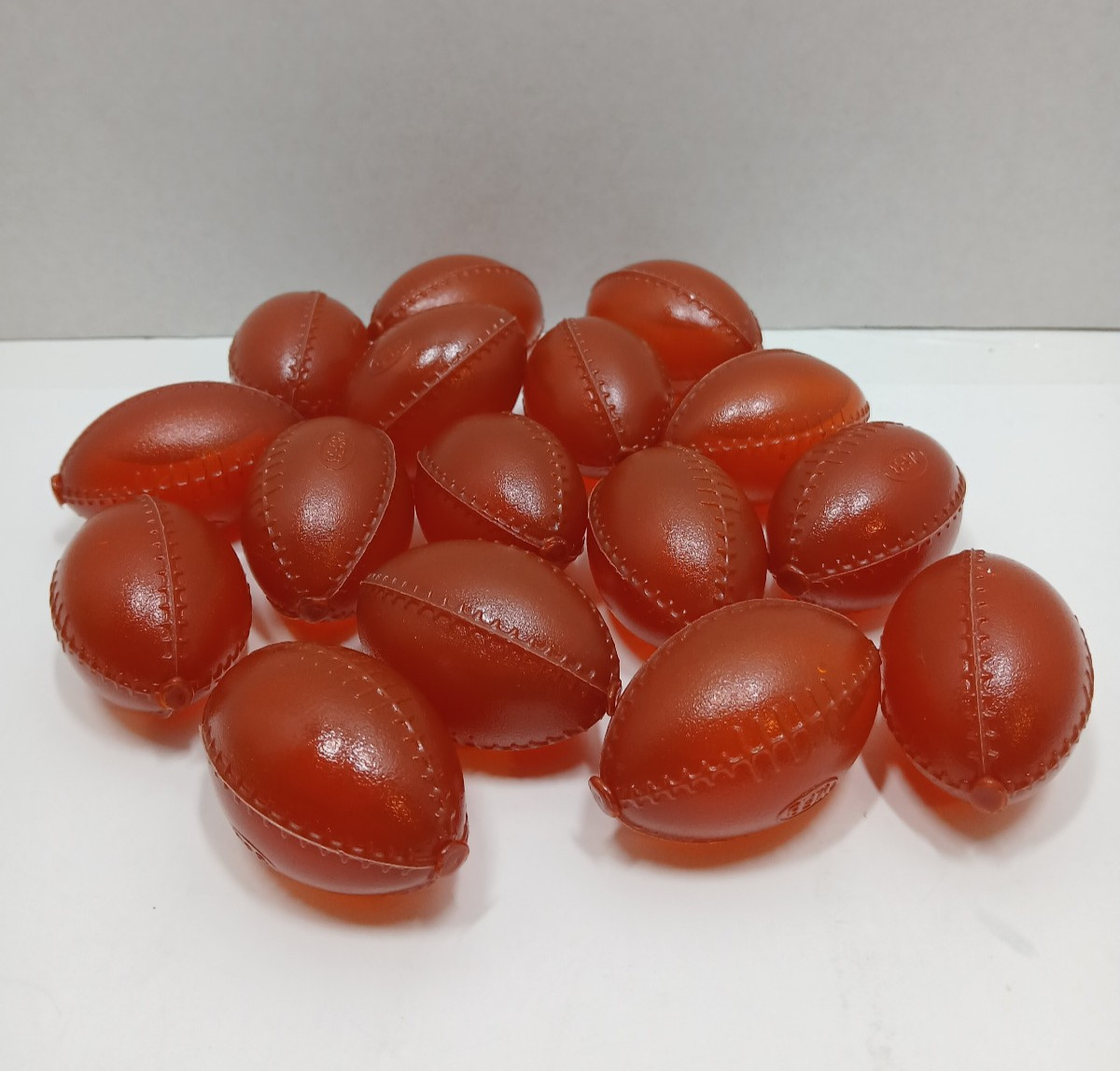 Game Day Football 16 Refreezable Plastic Ice Cubes Party Playoff Man Cave Gift