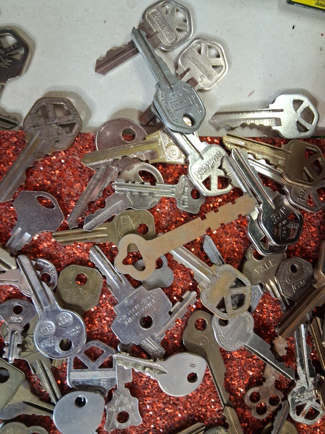Key Lot As Pictured Free Shipping