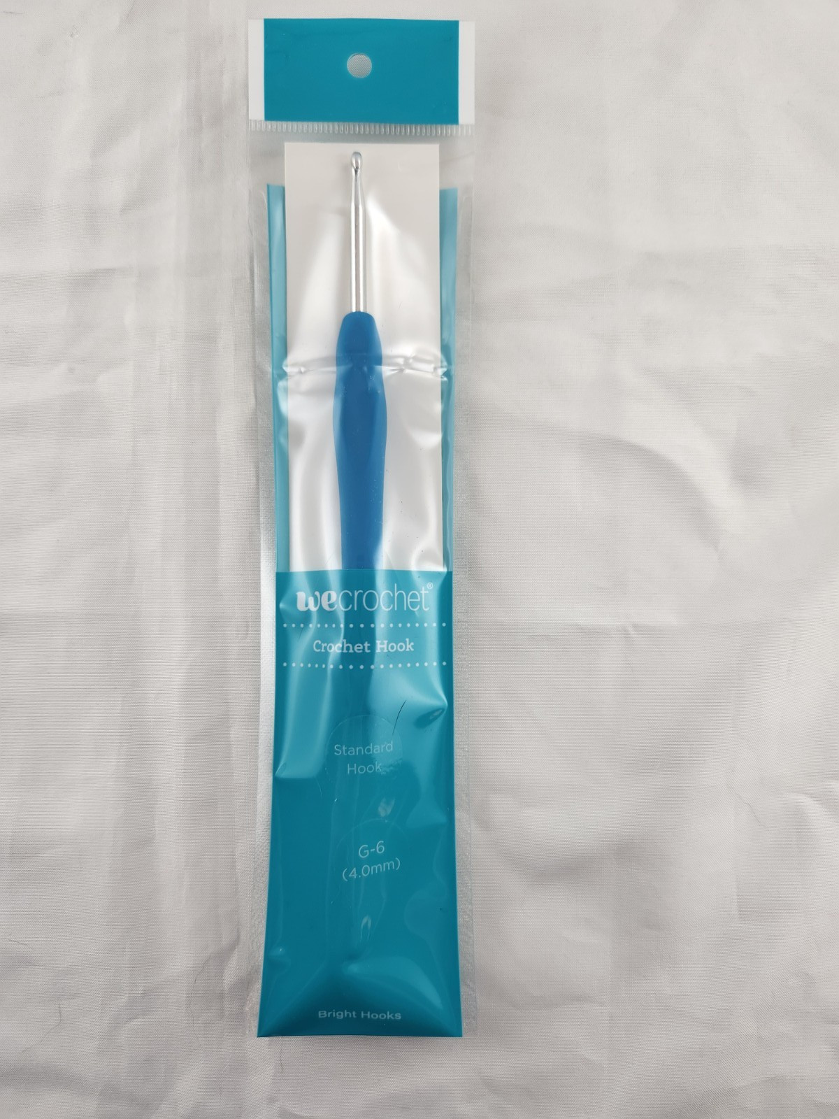 WeCrochet Bright Hooks Crochet Hook, Size G-6 (4.0 mm) easy grip blue handle NEW