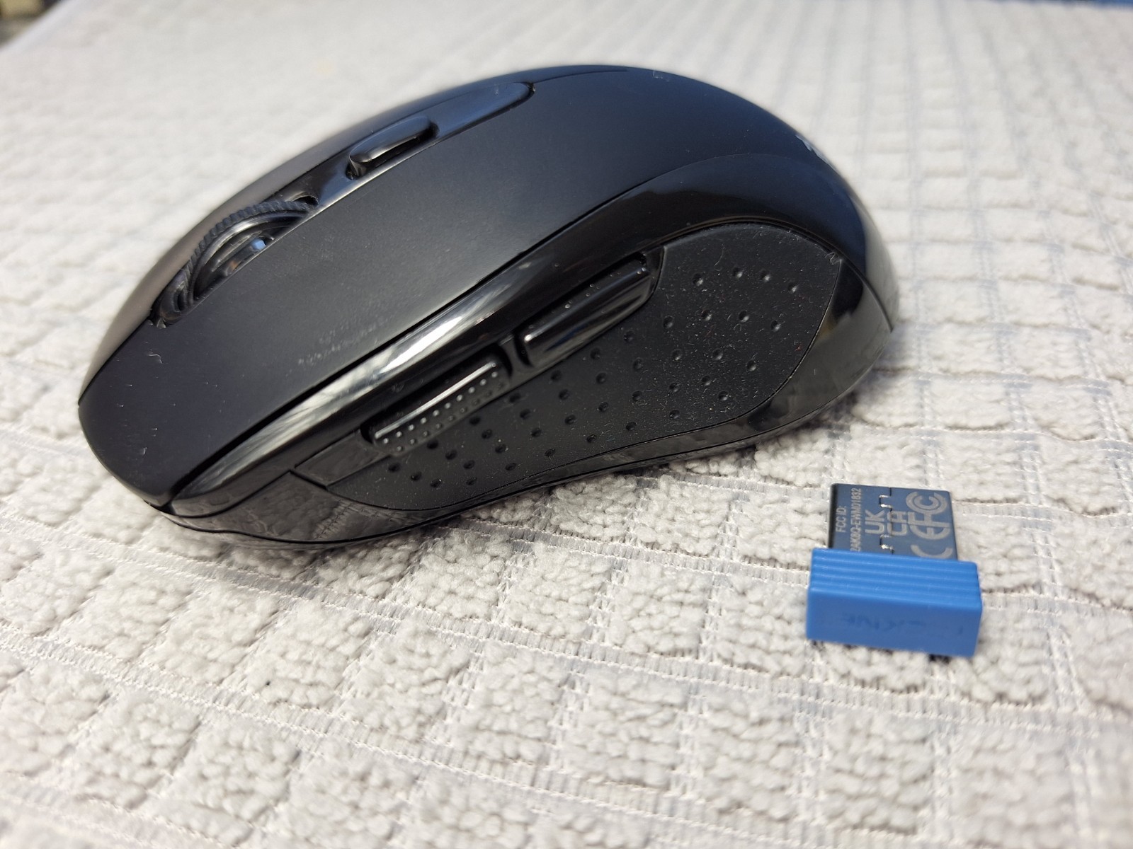 Portable Tecknet Bluetooth 2.4G Wireless Mouse 4800 DPI Black Computer Mouse