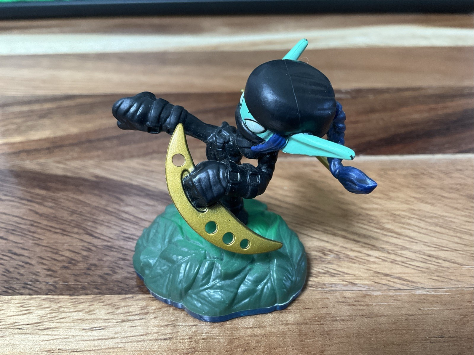 Stealth Elf Skylanders - Swap Force (Blue Base) Life Element