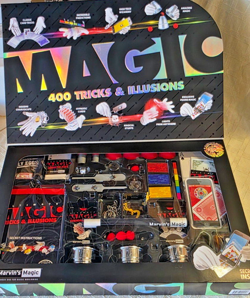 Marvin's Magic Ultimate MAGIC Set 400 Tricks & Illusions - NEW