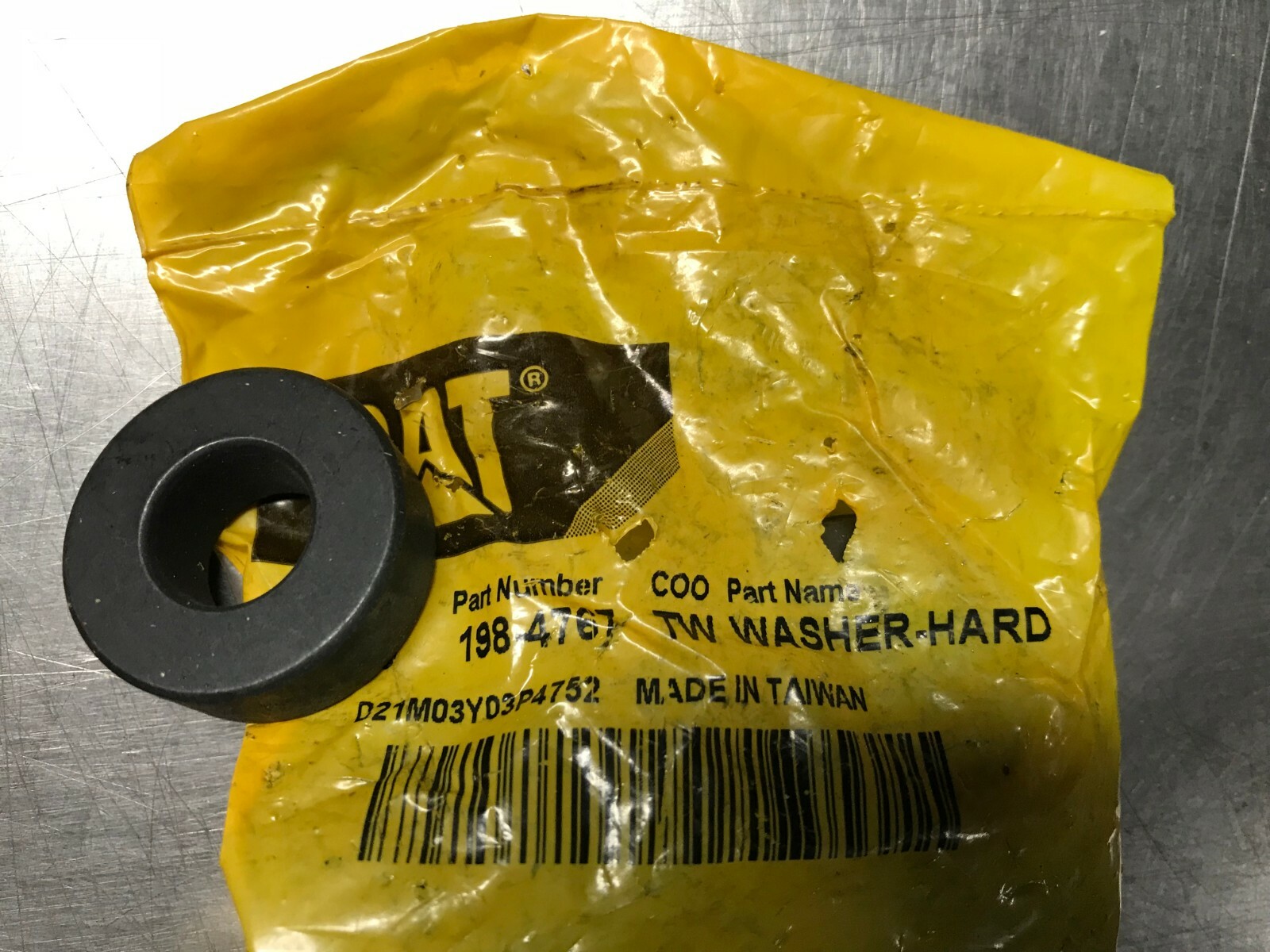 1984767  GENUINE CAT  HARD WASHER  13.5X30X12-MM THICK  Caterpillar  198-4767