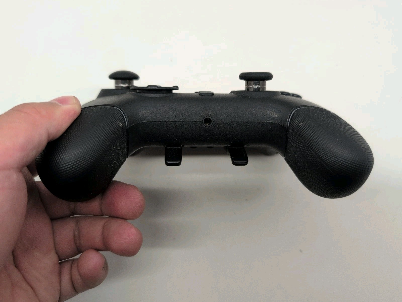 Razer Wolverine V2 Pro Wireless Gaming Controller Only for PS5 Black - No dongle