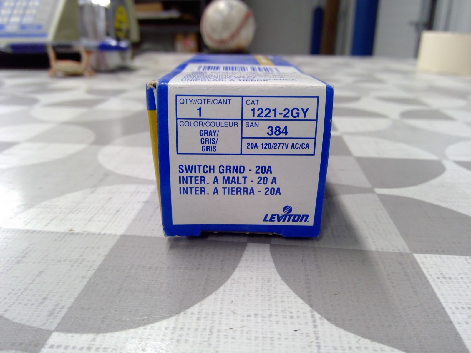 Leviton 1221-2GY 20A 120/277V DP Toggle Switch, Gray **Free Shipping**