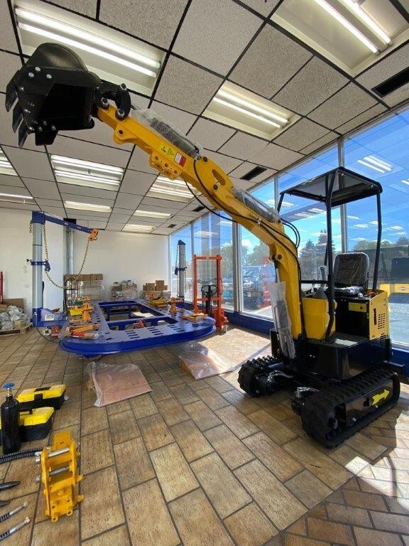 New Mini Excavator, EPA Certified USA Gas Briggs & Stratton Engine