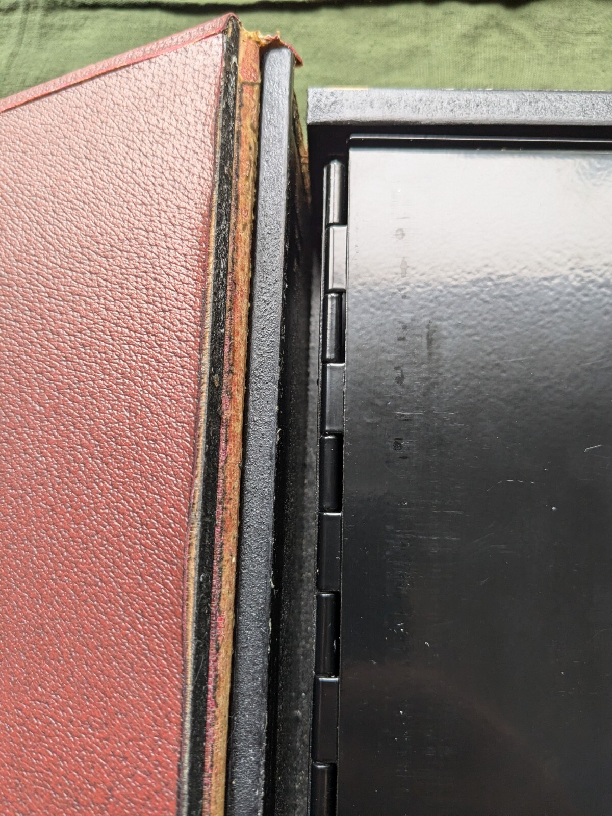 Breitling Book Safe Lock Box (Broken Lock, No Key)