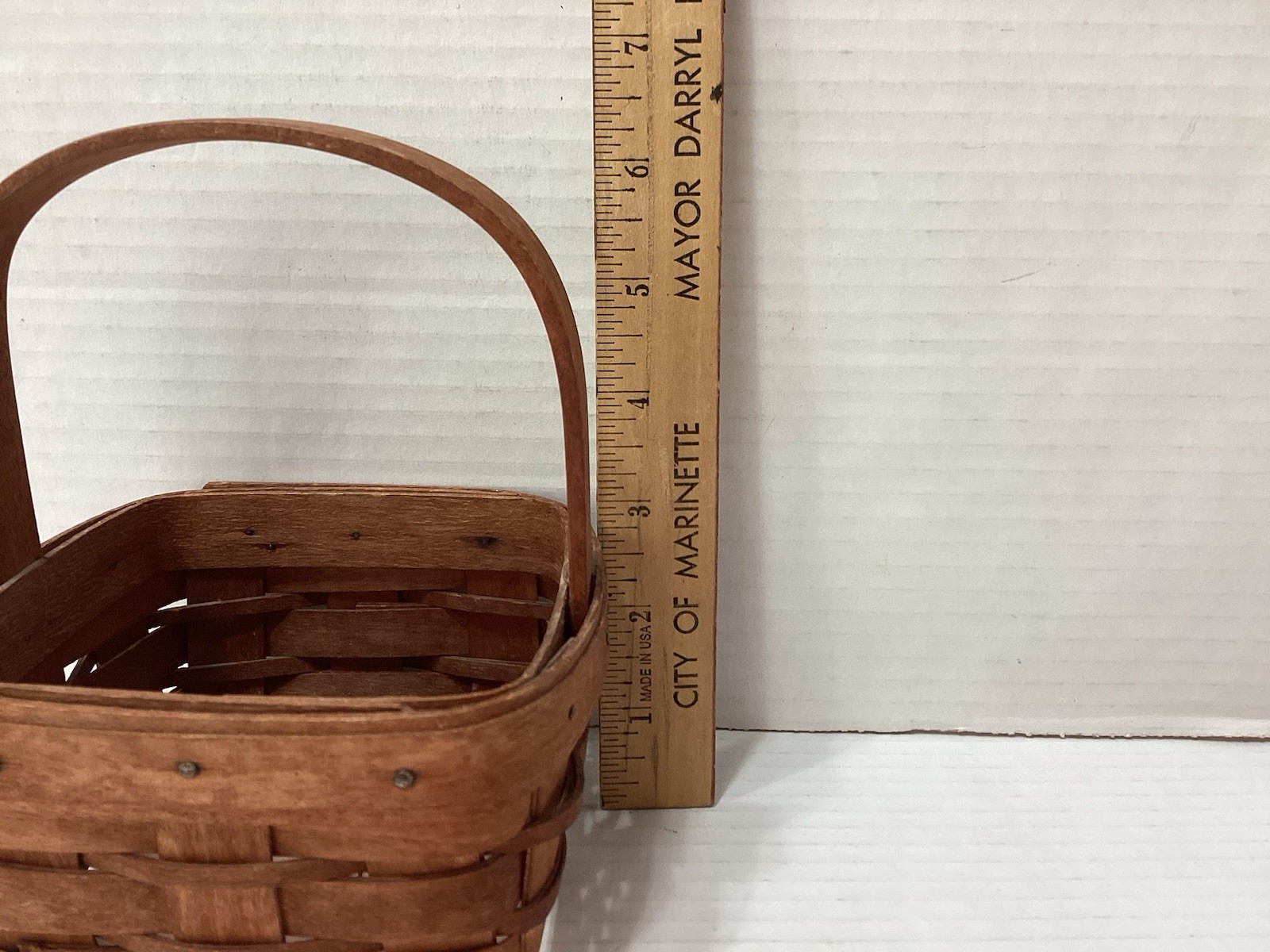 Vintage Longaberger Preowned 1991 Small Square Single Handle Basket